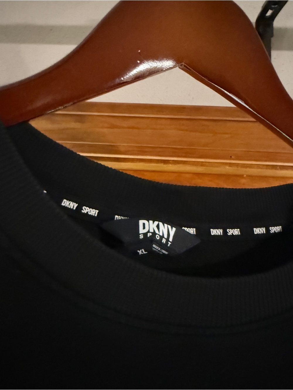 DKNY Women’s Black Crewneck Sweatshirt